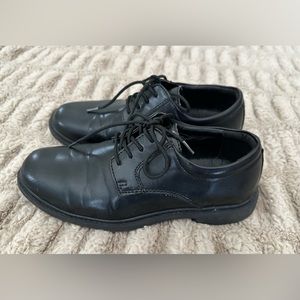 Stacy Adams, Boys Dress Shoes, Size 4